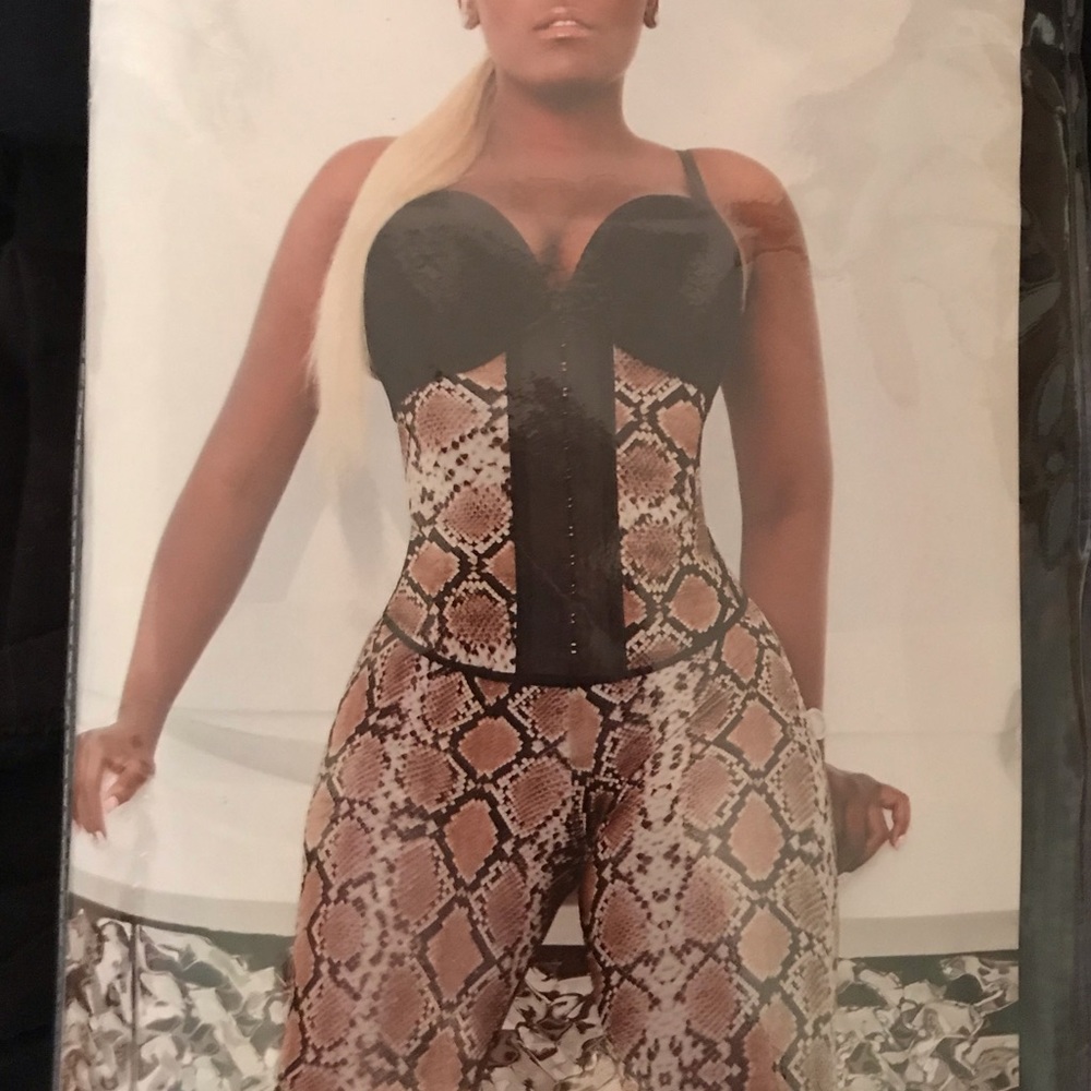 PreMadonna Waist Shaper Sz Large